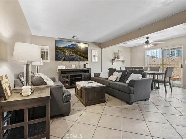 1571 S Reservoir St APT C, Pomona, CA 91766