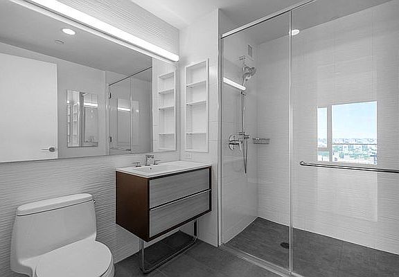 5th image of 10 City Pt APT 23P