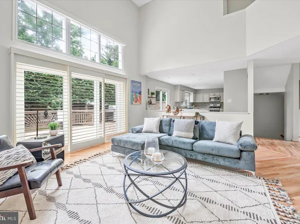 2810 Jutland Rd, Kensington, MD 20895