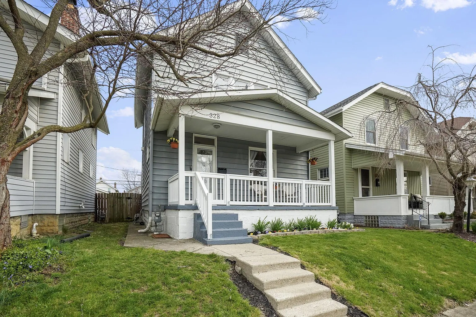 328 E Jenkins Ave photo 1