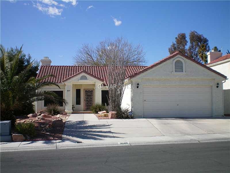 1st image of 3233 Canyon Lake Dr
