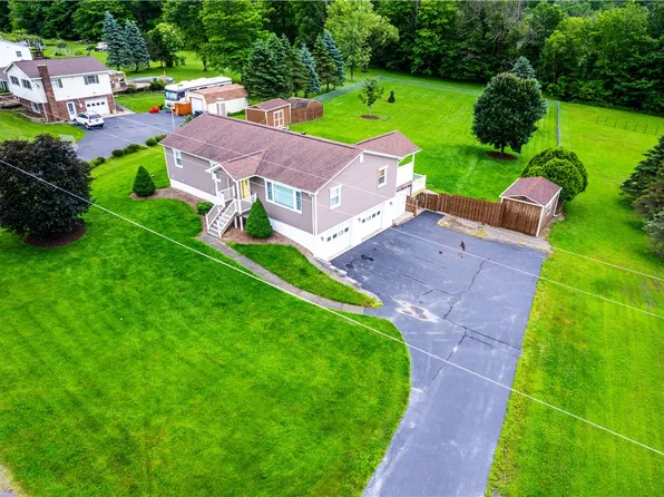 1192 Clendenning Rd, Painted Post, NY 14870