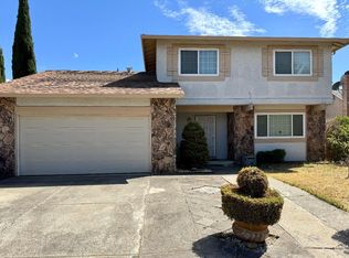 905 Canada Goose Dr, Suisun City, CA 94585