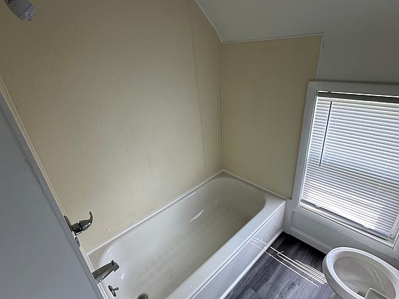 4th image of 602 E Fisher St APT 3