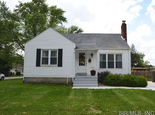 507 S Walnut St, O'Fallon, IL 62269