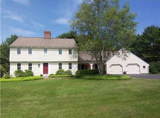 1 Meadow Creek Ln, Falmouth, ME 04105