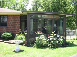 1400 Neelys Bend Rd, Madison, TN 37115