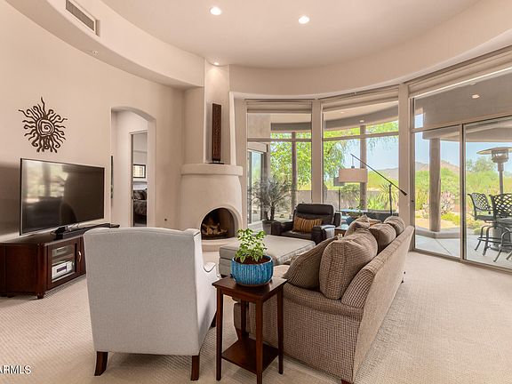 2nd image of 7872 E Thorntree Dr