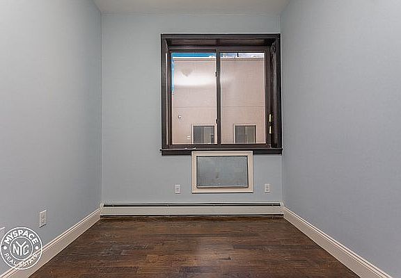 2nd image of 39 Suydam St #5C