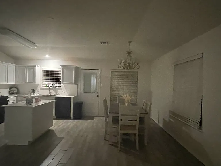 4009 Mayfield Cave Trl — Photo 8