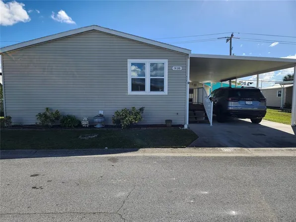 918 50th Ave W, Bradenton, FL 34207