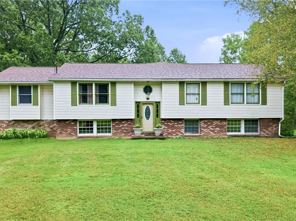 67 Fetsko Rd, West Middlesex, PA 16159