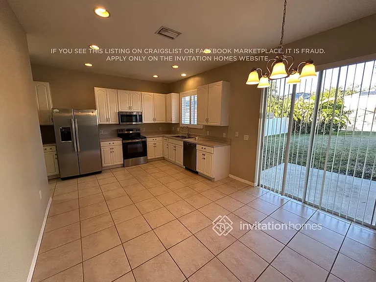 2258 Blackwood Dr — Photo 9
