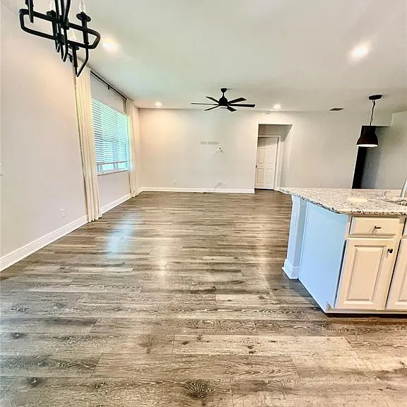 7942 Roma Dune Dr — Photo 6