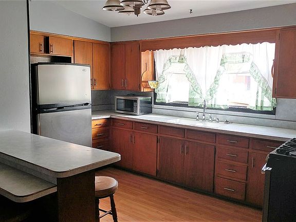 4th image of 115 Sierra Blanca Ave