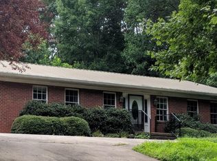 132 Smokey Mountain Rd, Cleveland, GA 30528