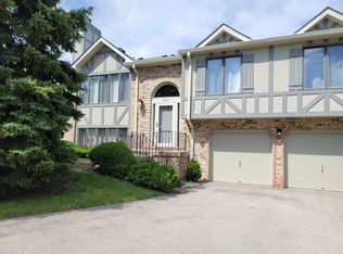9224 Windsor Pkwy, Tinley Park, IL 60487