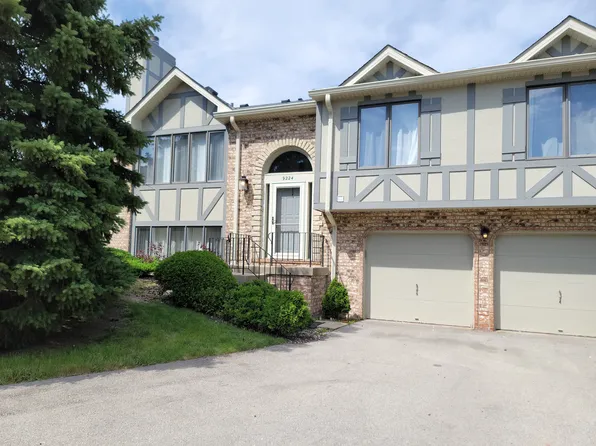 9224 Windsor Pkwy, Tinley Park, IL 60487
