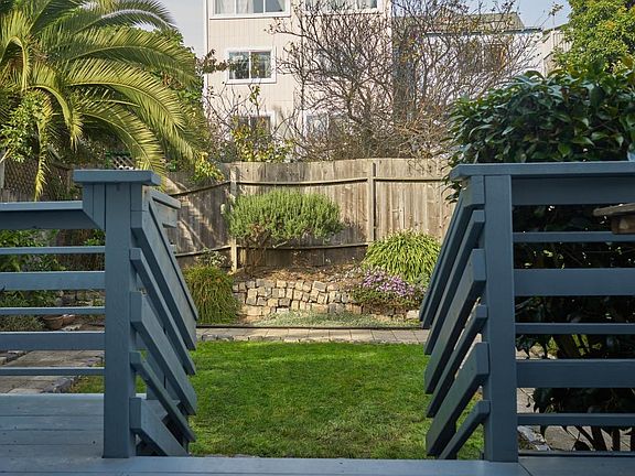 Sweet green space, large back deck