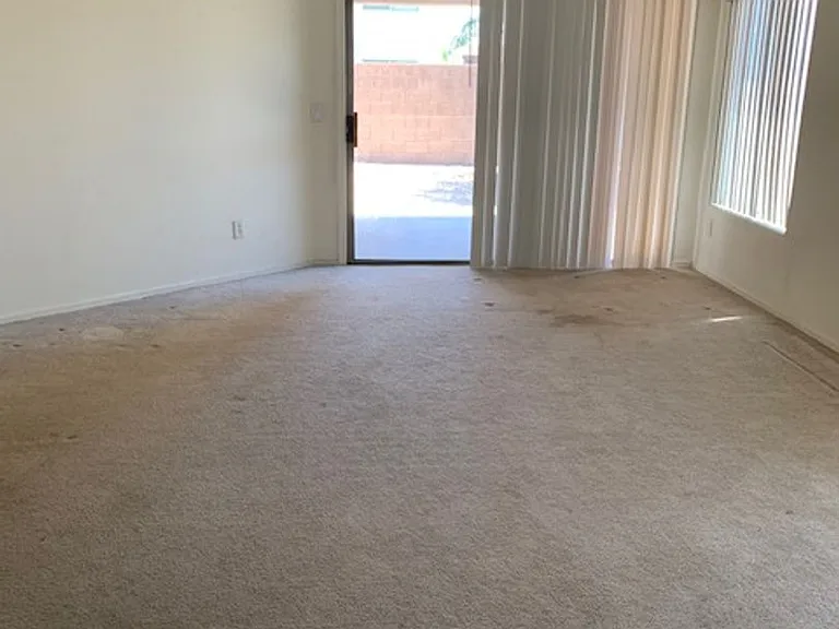 3919 E Longhorn Dr — Photo 6