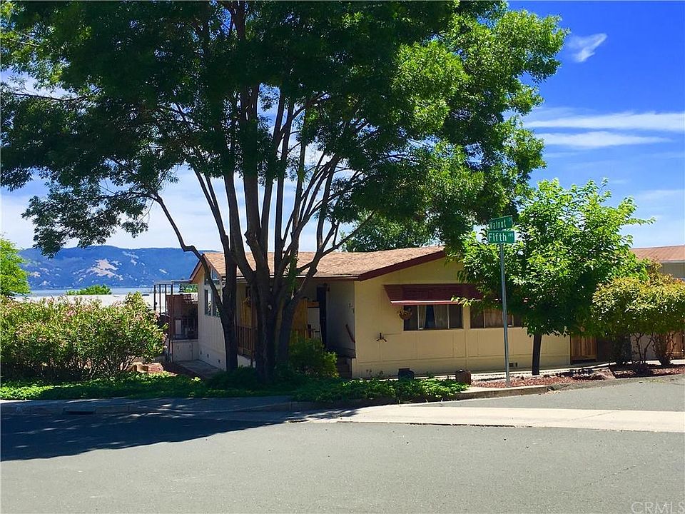 2nd image of 375 Walnut Dr