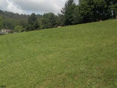 W Lincoln St, Buckhannon, WV, 26201