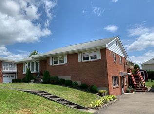 512 Milan Ave, Endicott, NY 13760