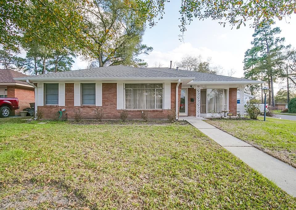 1st image of 2039 Nina Lee Ln