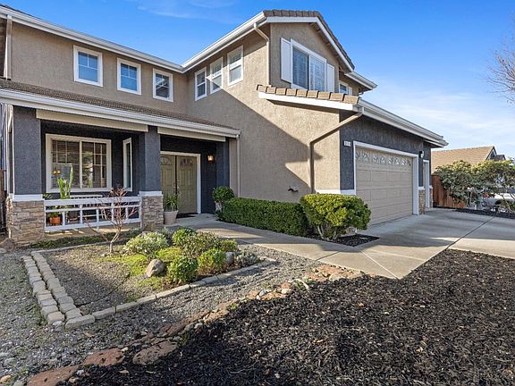 3rd image of 514 Mccall Drive