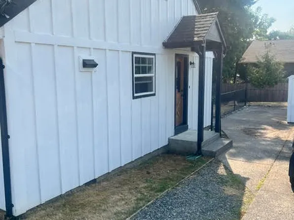 1306 Grand Pl, Vancouver, WA 98661