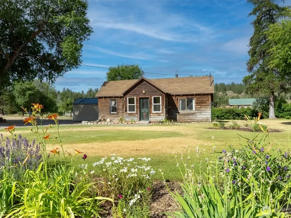 50 Lower Bear Creek Road, Winthrop, WA 98862