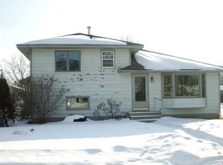 108 3rd St S, Delano, MN 55328