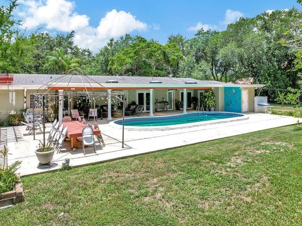 6551 SW 126th St, Pinecrest, FL 33156