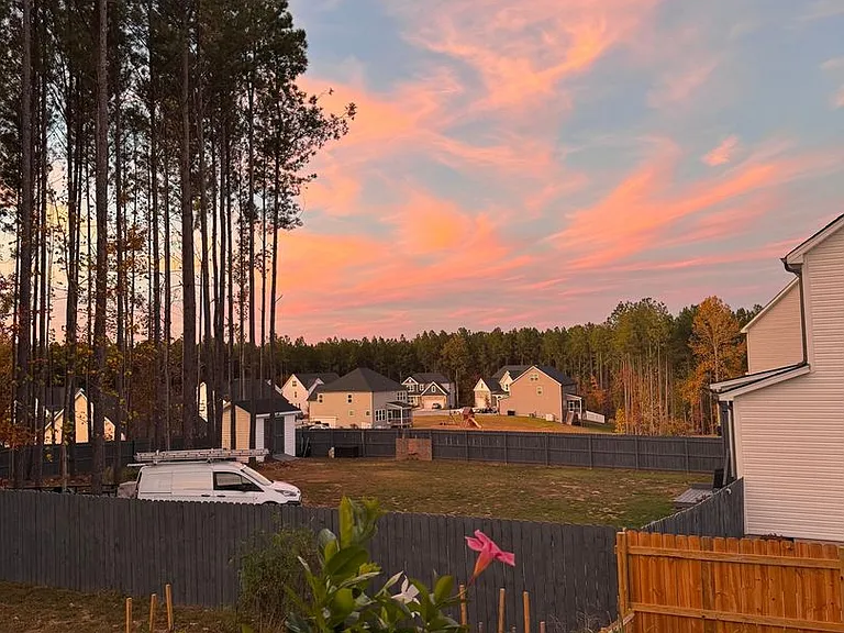 41 Cascade Pl — Photo 2