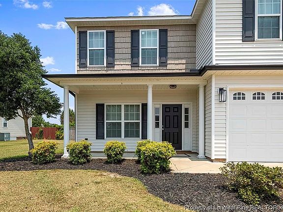 3rd image of 230 Marigold Ln