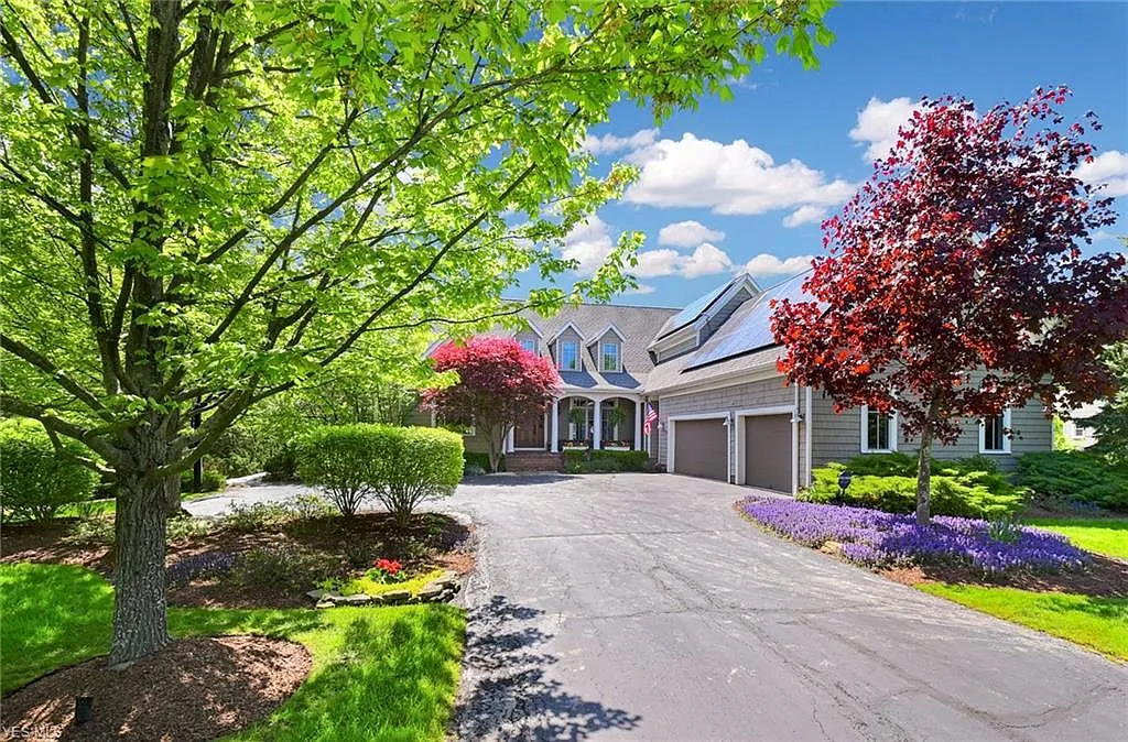 40 N Strawberry Ln photo 1