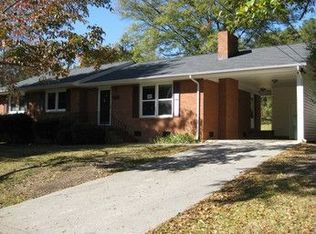 1822 Archwood Dr, Gastonia, NC 28052
