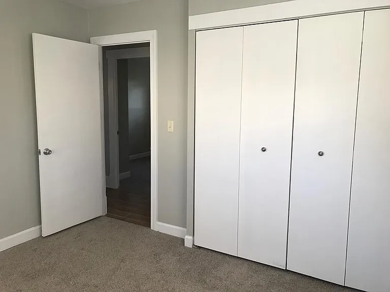 1427 Grogan Ave — Photo 13