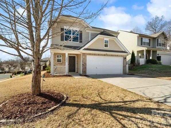 3825 Quay Ct, Gastonia, NC 28056