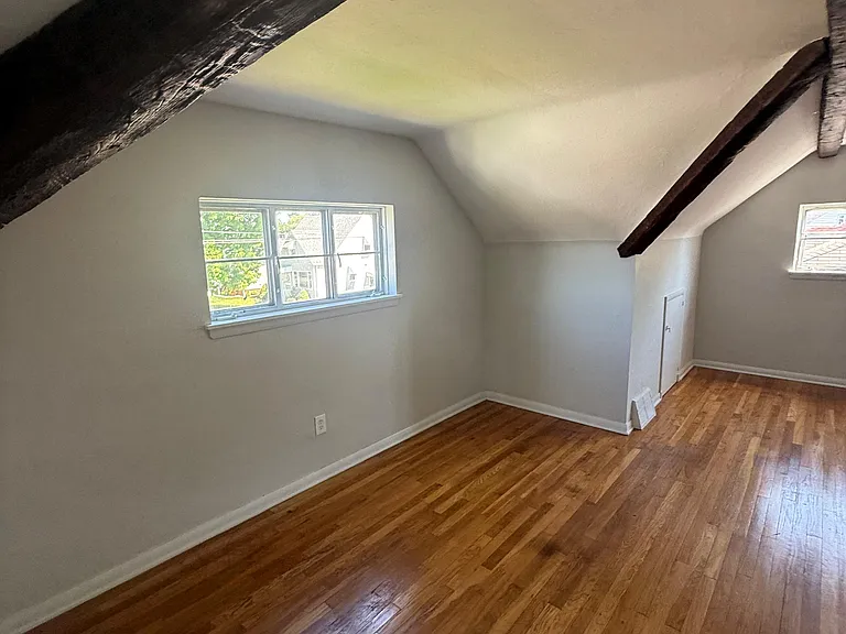 6236 Westminster Dr — Photo 7