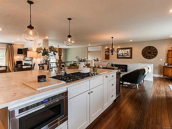 4th image of 11776 Deer Ln