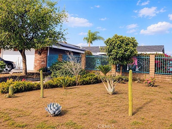 2nd image of 4267 Baggett Dr