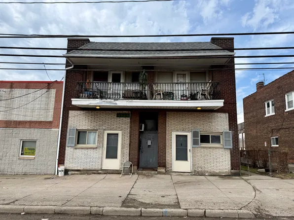 4652 Warner Rd APT 3, Cleveland, OH 44125