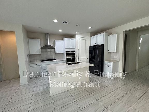 4th image of 3540 E Tina Dr