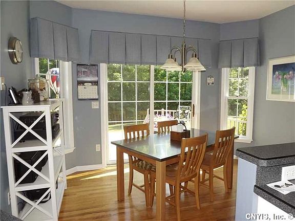 4th image of 436 Hourglass Ln