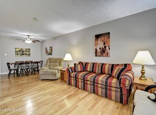 361 El Conquistador Pl, Louisville, KY 40220