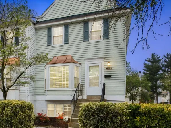 1454 Harwick Ct, Crofton, MD 21114