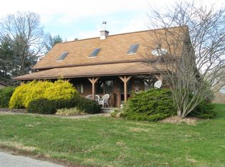 39538 Mound Hill Rd, Albany, OH 45710