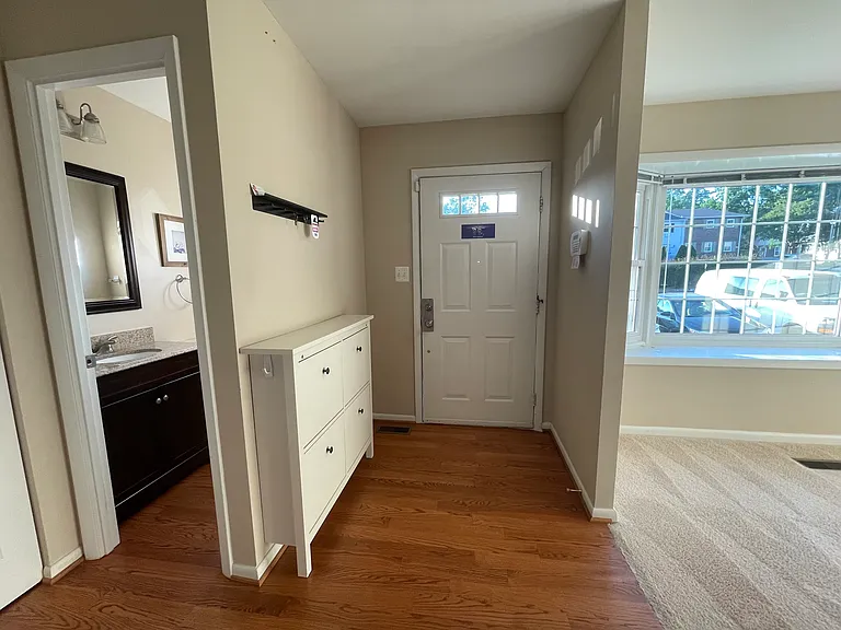 3032 White Birch Ct — Photo 3