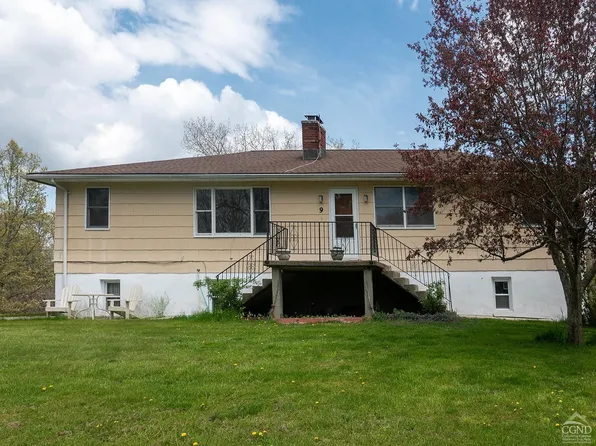 9 Orchard Road, Elizaville, NY 12523